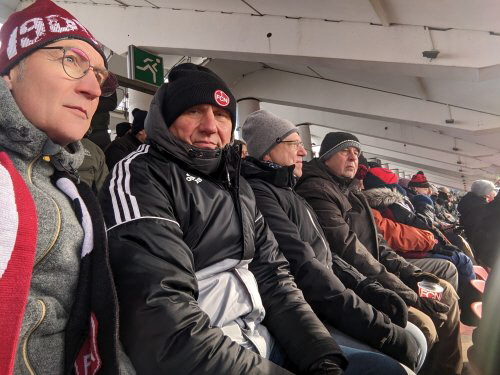 202301 Anspannung beim Club